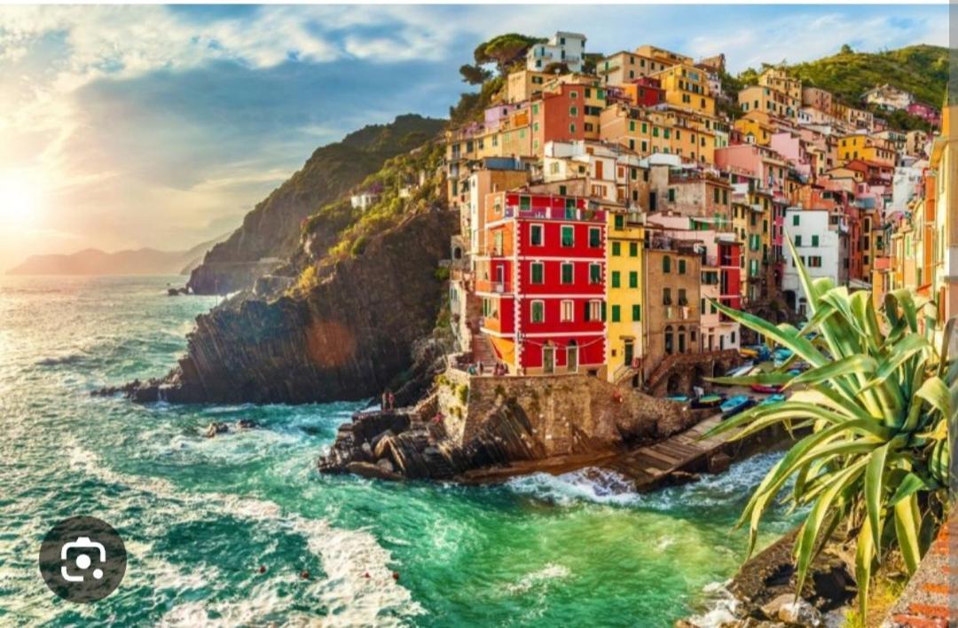 Komodo La Spezia & Cinque Terre Exterior photo